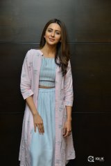 Rakul Preet Singh New Photos